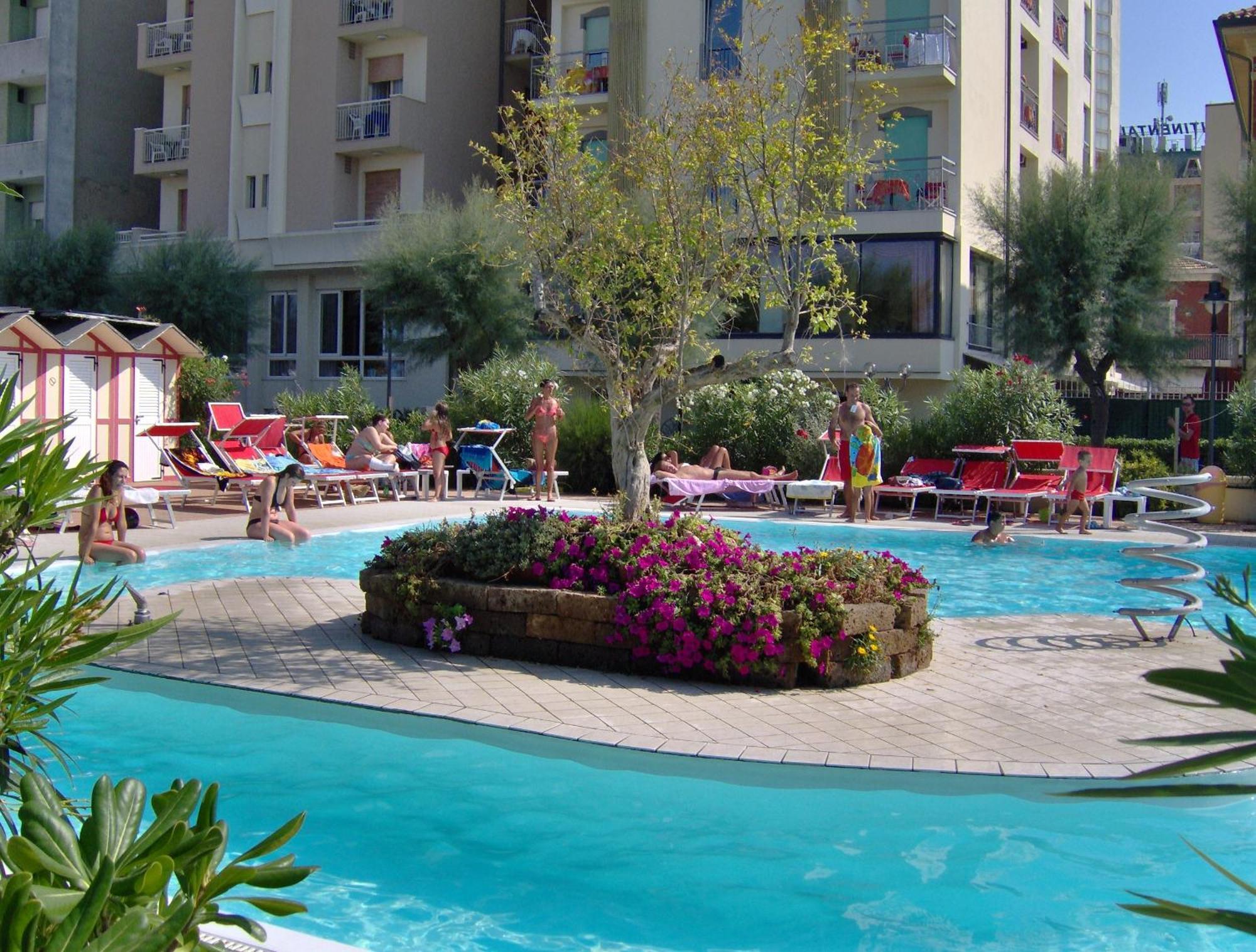Hotel Nord Est Gabicce Mare Exterior foto