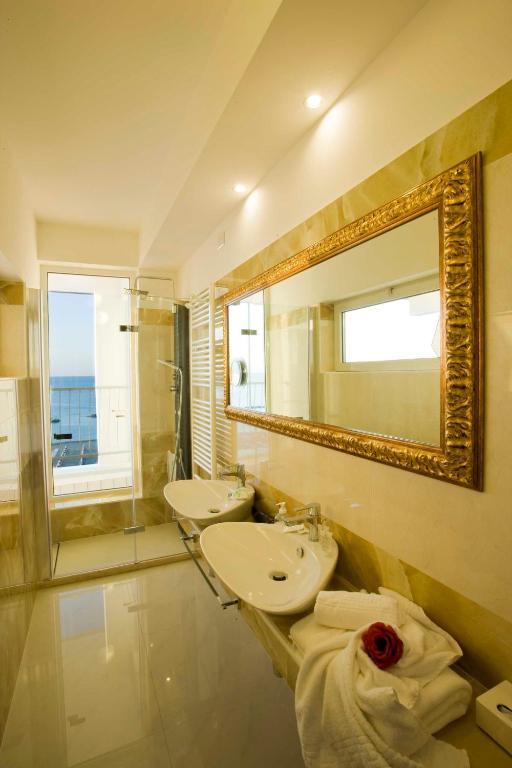 Hotel Nord Est Gabicce Mare Zimmer foto